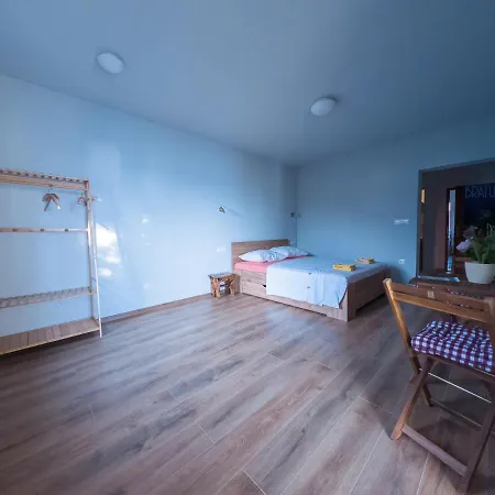 Vostanka Apartment *